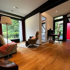 Neues Exclusives 2 Schlafzimmer Apartment