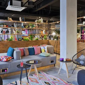 Moxy Humboldthain Park Alemania